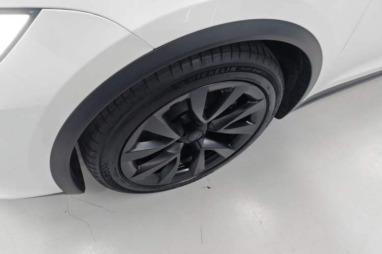 Used Tesla Model X 2023 Dual-Motor All-Wheel-Drive Version Exterior 7