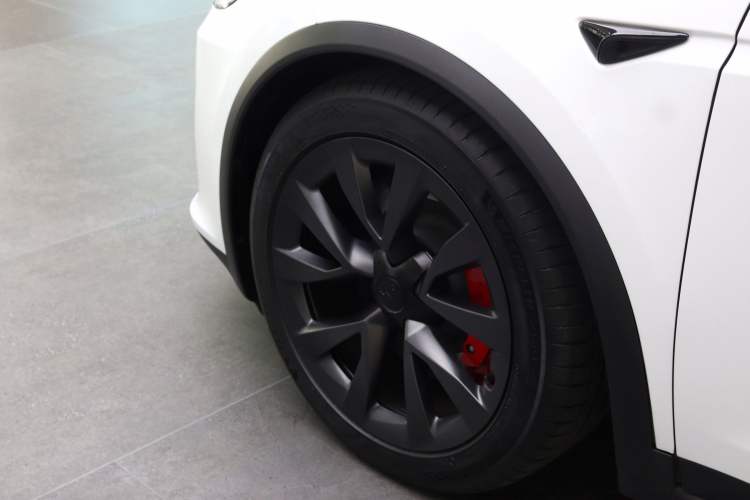 Used Tesla Model X 2023 Three-Motor All-Wheel-Drive Plaid Version Exterior 8