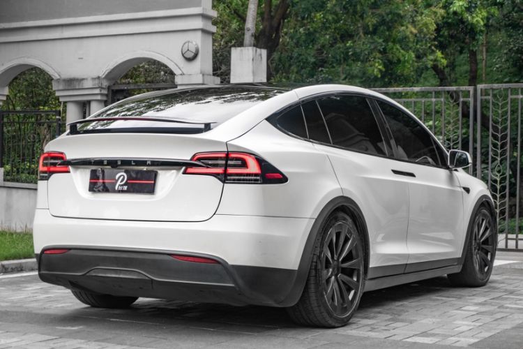 Used Tesla Model X 2023 Dual-Motor All-Wheel-Drive Version Exterior 9