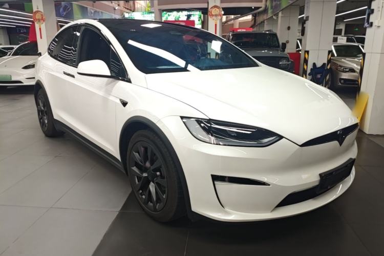 Used Tesla Model X 2023 Dual-Motor All-Wheel-Drive Version Front Right 45 Deg
