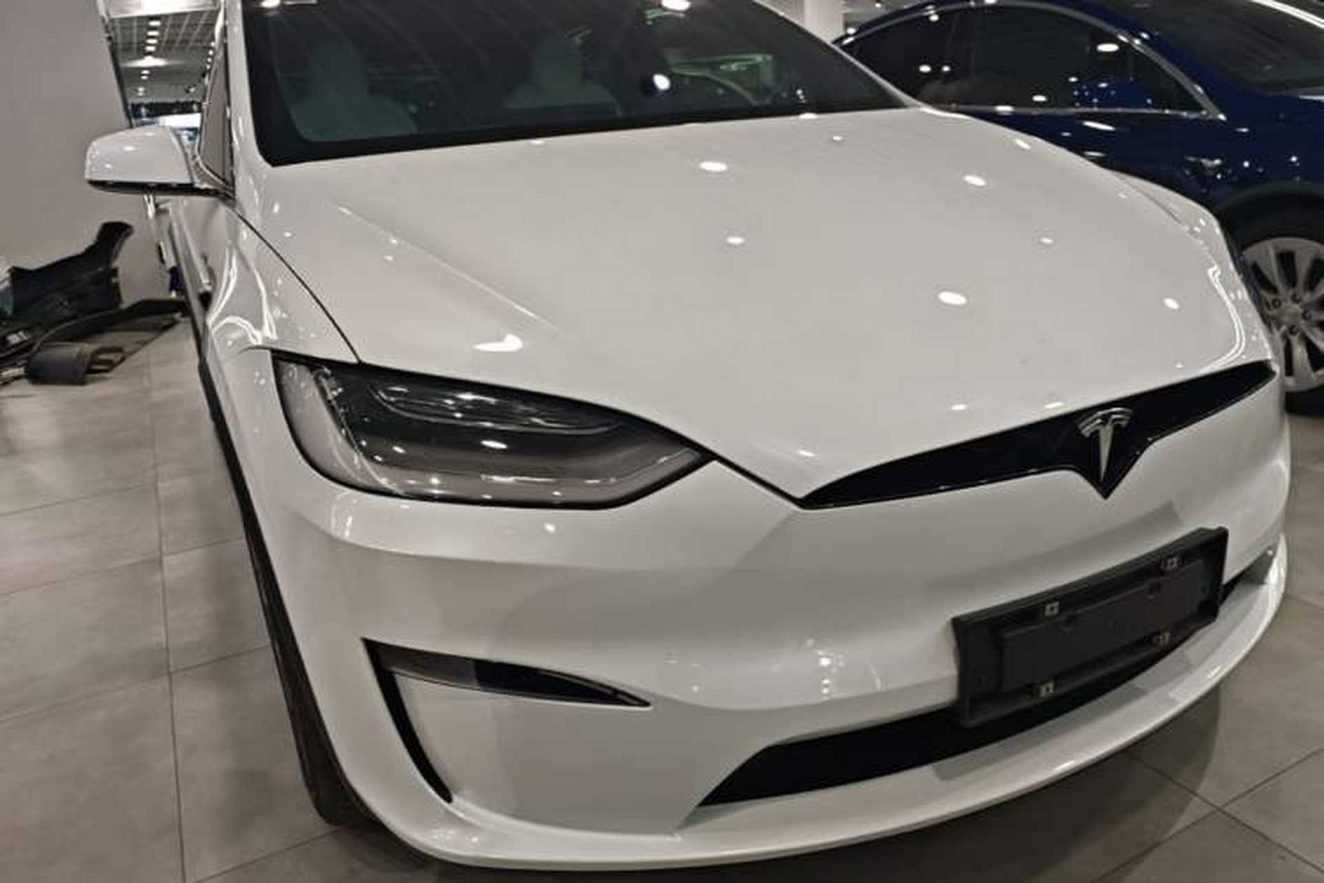 Used Tesla Model X 2023 Dual-Motor All-Wheel-Drive Version Front Right 45 Deg