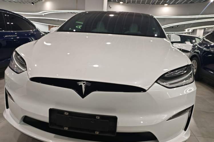 Used Tesla Model X 2023 Dual-Motor All-Wheel-Drive Version Front