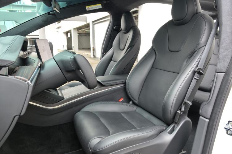 Used Tesla Model X 2023 Dual-Motor All-Wheel-Drive Version Interior 1