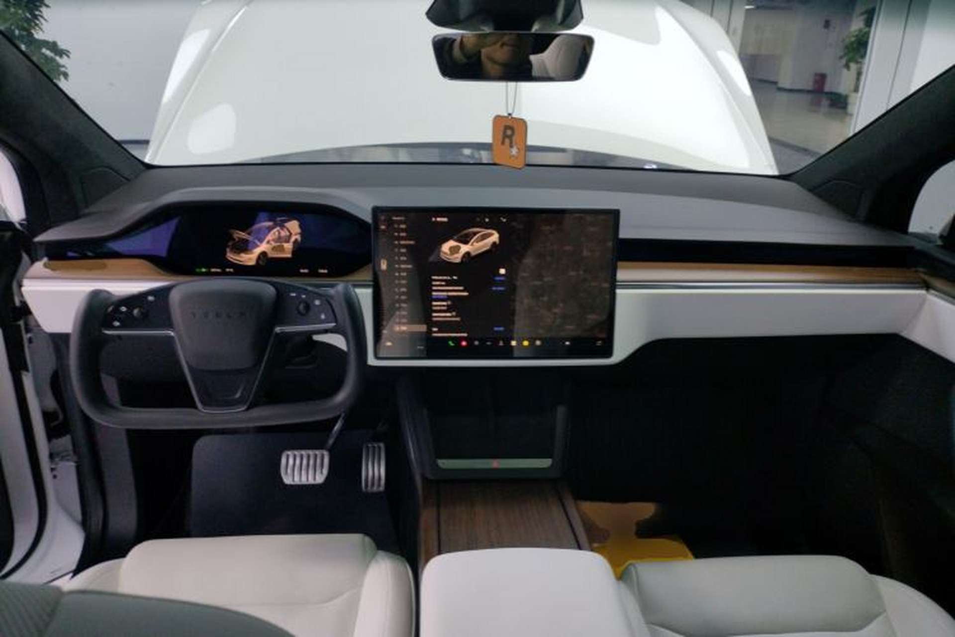 Used Tesla Model X 2023 Dual-Motor All-Wheel-Drive Version Interior 2