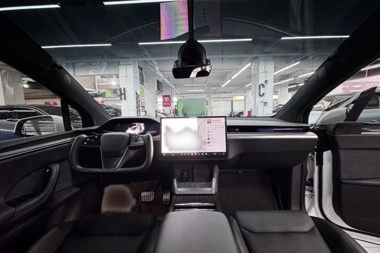 Used Tesla Model X 2023 Dual-Motor All-Wheel-Drive Version Interior 3