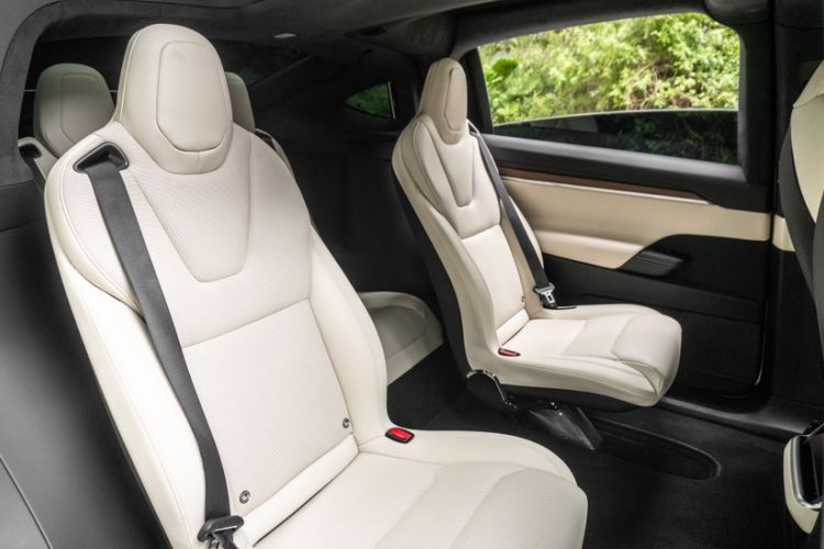 Used Tesla Model X 2023 Dual-Motor All-Wheel-Drive Version Interior 6