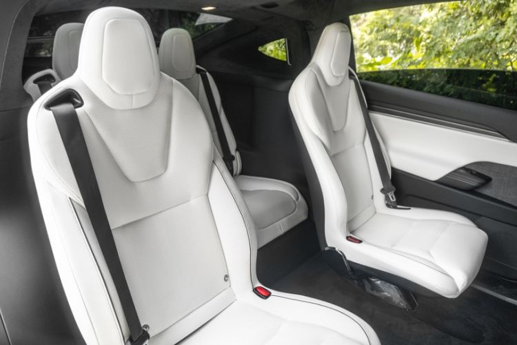 Used Tesla Model X 2023 Three-Motor All-Wheel-Drive Plaid Version Interior 6