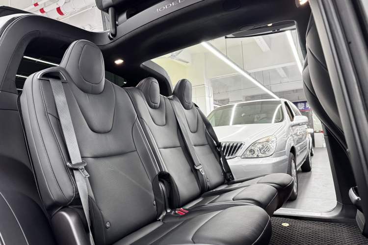 Used Tesla Model X 2023 Dual-Motor All-Wheel-Drive Version Interior 6