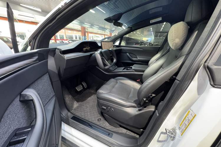 Used Tesla Model X 2023 Dual-Motor All-Wheel-Drive Version Left Front Seat