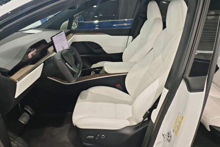 Used Tesla Model X 2023 Dual-Motor All-Wheel-Drive Version Left Front Seat