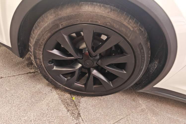 Used Tesla Model X 2023 Dual-Motor All-Wheel-Drive Version Left Front Wheel Hub