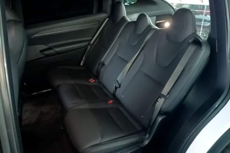 Used Tesla Model X 2023 Dual-Motor All-Wheel-Drive Version Left Rear Seat