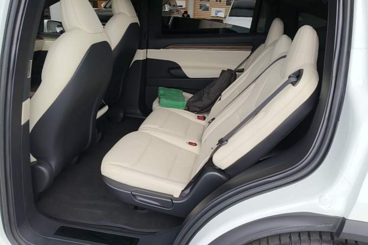 Used Tesla Model X 2023 Dual-Motor All-Wheel-Drive Version Left Rear Seat