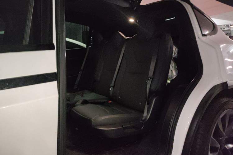 Used Tesla Model X 2023 Dual-Motor All-Wheel-Drive Version Left Rear Seat