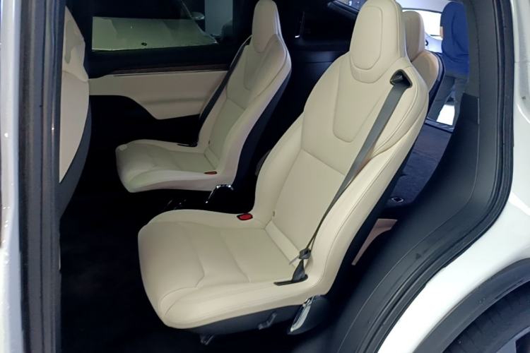 Used Tesla Model X 2023 Dual-Motor All-Wheel-Drive Version Left Rear Seat