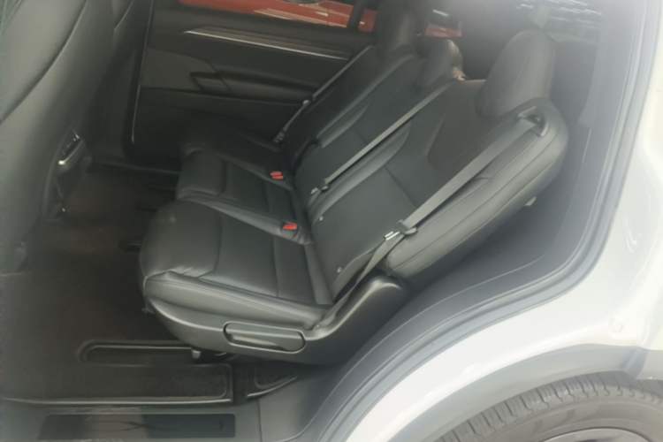 Used Tesla Model X 2023 Dual-Motor All-Wheel-Drive Version Left Rear Seat