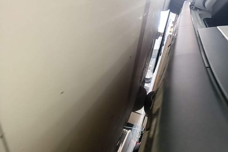Used Tesla Model X 2023 Dual-Motor All-Wheel-Drive Version Left Side Sill