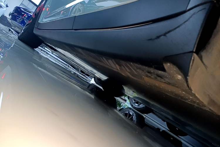 Used Tesla Model X 2023 Dual-Motor All-Wheel-Drive Version Left Side Sill