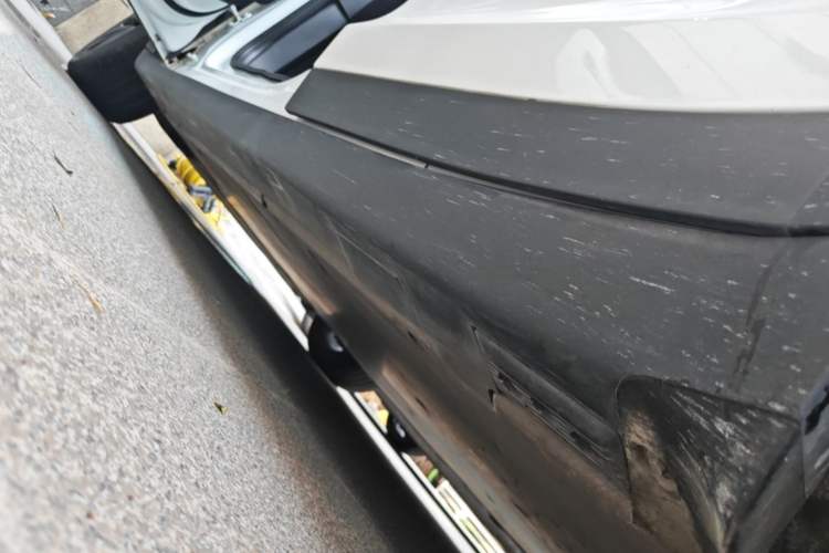 Used Tesla Model X 2023 Dual-Motor All-Wheel-Drive Version Left Side Sill