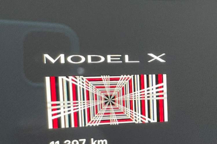 Used Tesla Model X 2023 Three-Motor All-Wheel-Drive Plaid Version Odometer Close Up