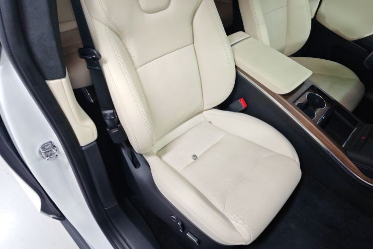 Used Tesla Model X 2023 Dual-Motor All-Wheel-Drive Version Right Front Seat