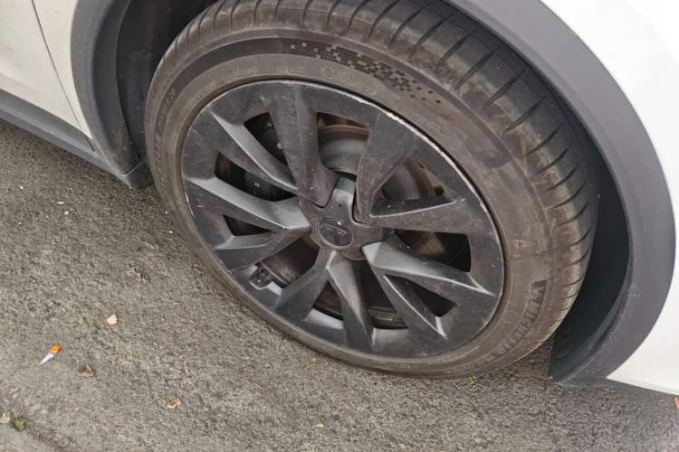 Used Tesla Model X 2023 Dual-Motor All-Wheel-Drive Version Right Front Wheel Hub