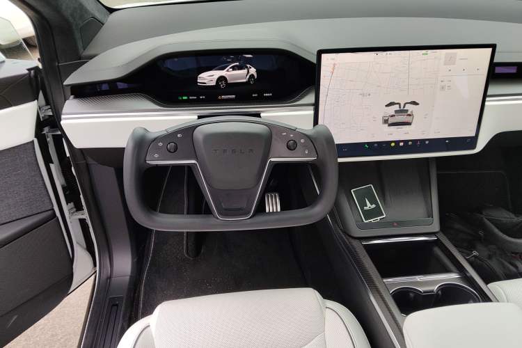 Used Tesla Model X 2023 Three-Motor All-Wheel-Drive Plaid Version Steering Wheel