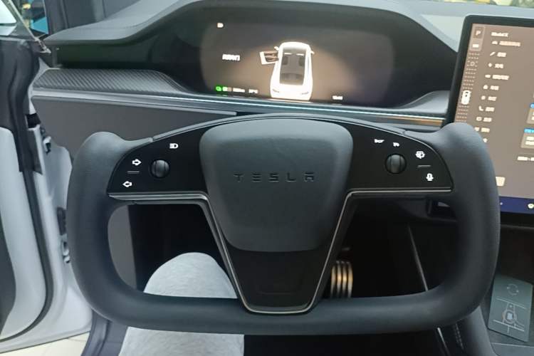 Used Tesla Model X 2023 Three-Motor All-Wheel-Drive Plaid Version Steering Wheel