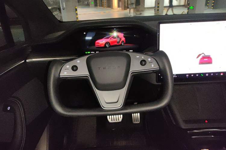 Used Tesla Model X 2023 Dual-Motor All-Wheel-Drive Version Steering Wheel
