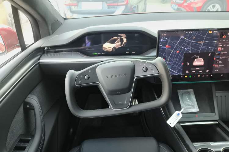 Used Tesla Model X 2023 Three-Motor All-Wheel-Drive Plaid Version Steering Wheel