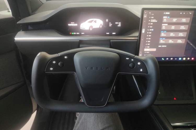 Used Tesla Model X 2023 Three-Motor All-Wheel-Drive Plaid Version Steering Wheel
