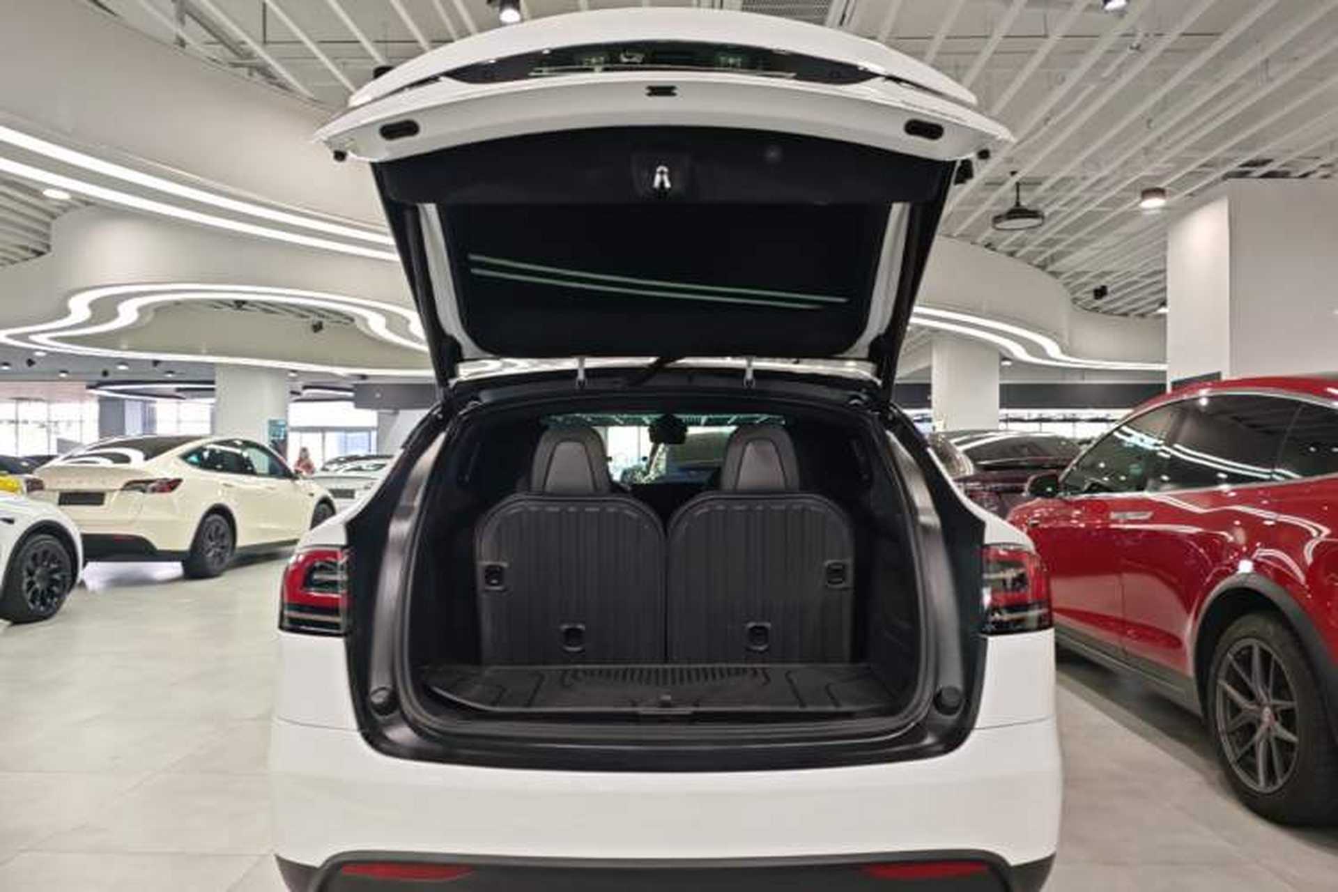 Used Tesla Model X 2023 Three-Motor All-Wheel-Drive Plaid Version Trunk