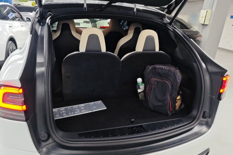 Used Tesla Model X 2023 Dual-Motor All-Wheel-Drive Version Trunk