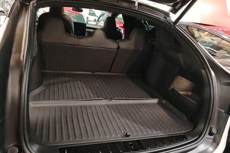 Used Tesla Model X 2023 Dual-Motor All-Wheel-Drive Version Trunk
