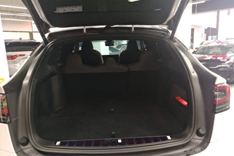 Used Tesla Model X 2023 Dual-Motor All-Wheel-Drive Version Trunk
