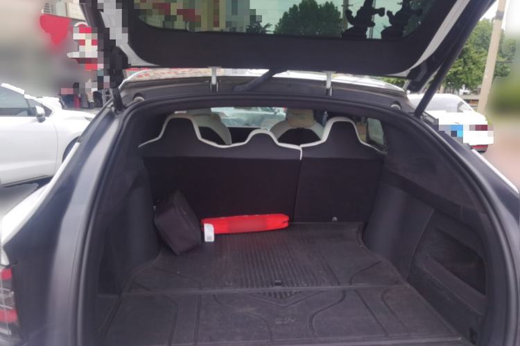 Used Tesla Model X 2023 Dual-Motor All-Wheel-Drive Version Trunk