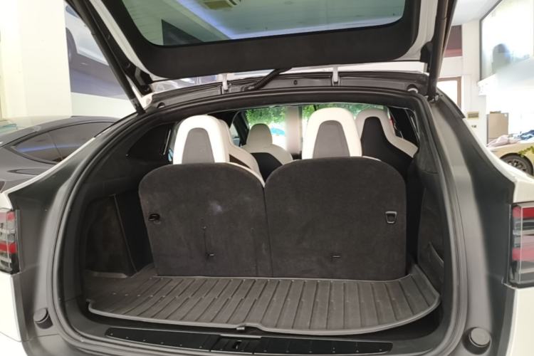 Used Tesla Model X 2023 Dual-Motor All-Wheel-Drive Version Trunk