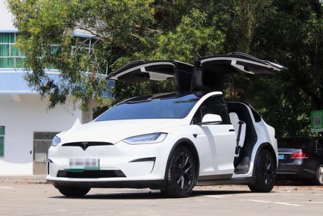 Used Tesla Model X 2023 Dual-Motor All-Wheel-Drive Version