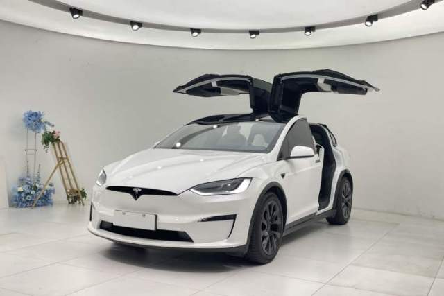 Used Tesla Model X 2023 Dual-Motor All-Wheel-Drive Version