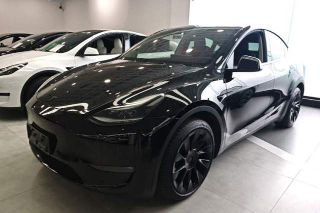 Used Tesla Model Y 2021 Revised Version 2 Long-Range All-Wheel-Drive Edition