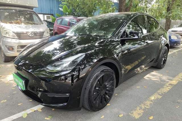 Used Tesla Model Y 2021 Standard Range Rear-Wheel Drive Version