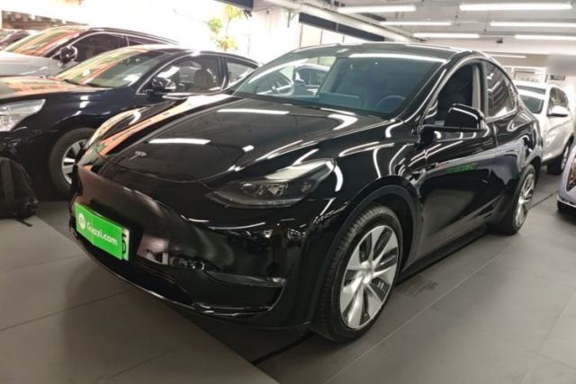 Used Tesla Model Y 2021 Long-Range All-Wheel-Drive Version 3D7