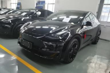 Used Tesla Model Y 2021 Long-Range All-Wheel-Drive Version