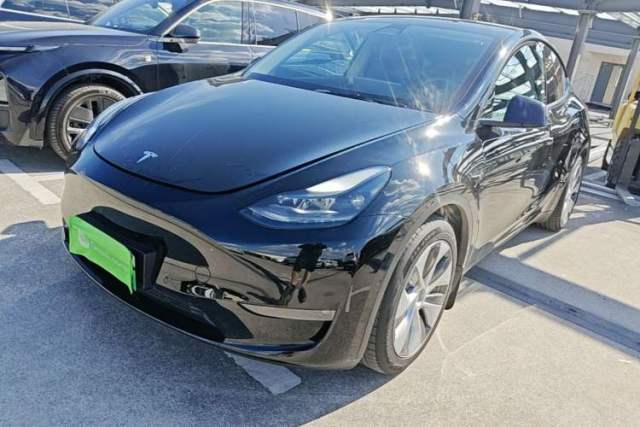 Used Tesla Model Y 2021 Standard Range Rear-Wheel Drive Version