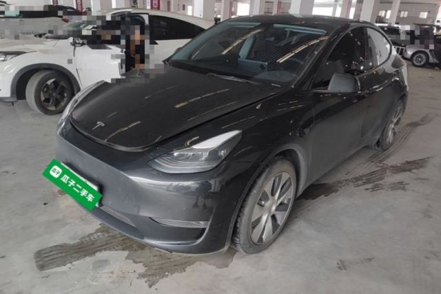 Used Tesla Model Y 2021 Standard Range Rear-Wheel Drive Version