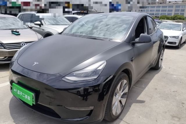 Used Tesla Model Y 2021 Long-Range All-Wheel-Drive Version