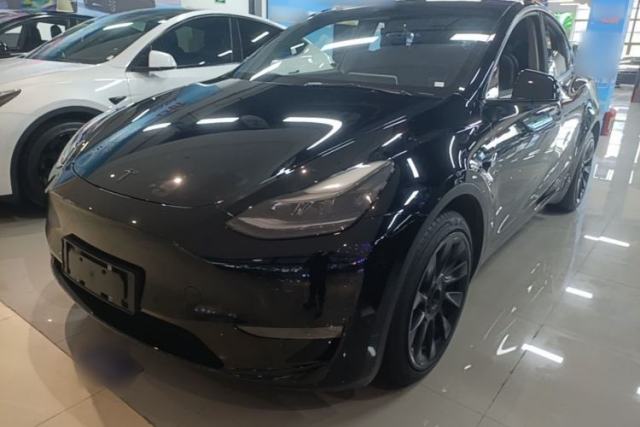 Used Tesla Model Y 2021 Standard Range Rear-Wheel Drive Version