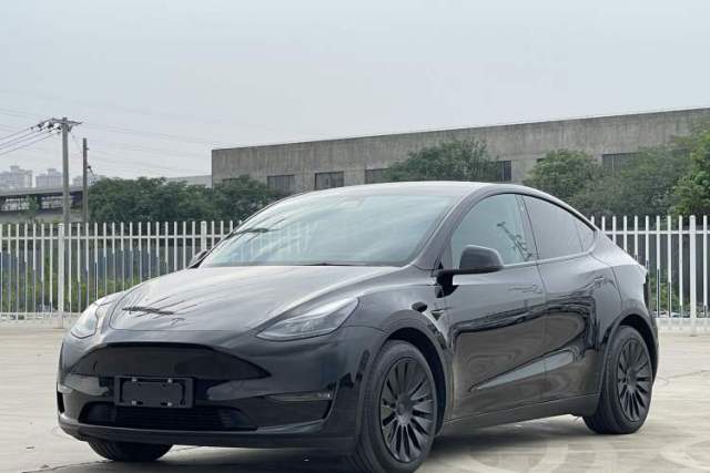 Used Tesla Model Y 2021 Standard Range Rear-Wheel Drive Version