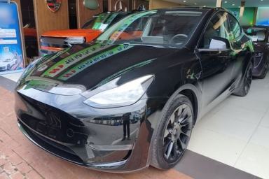 Used Tesla Model Y 2021 Long-Range All-Wheel-Drive Version