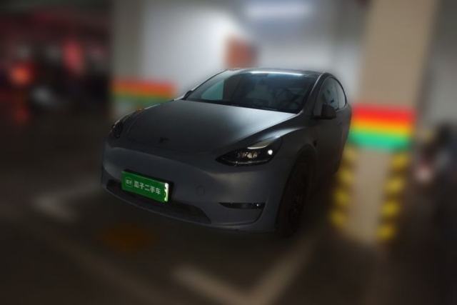 Używany Tesla Model Y 2021 Standard Range Rear-Wheel Drive Version